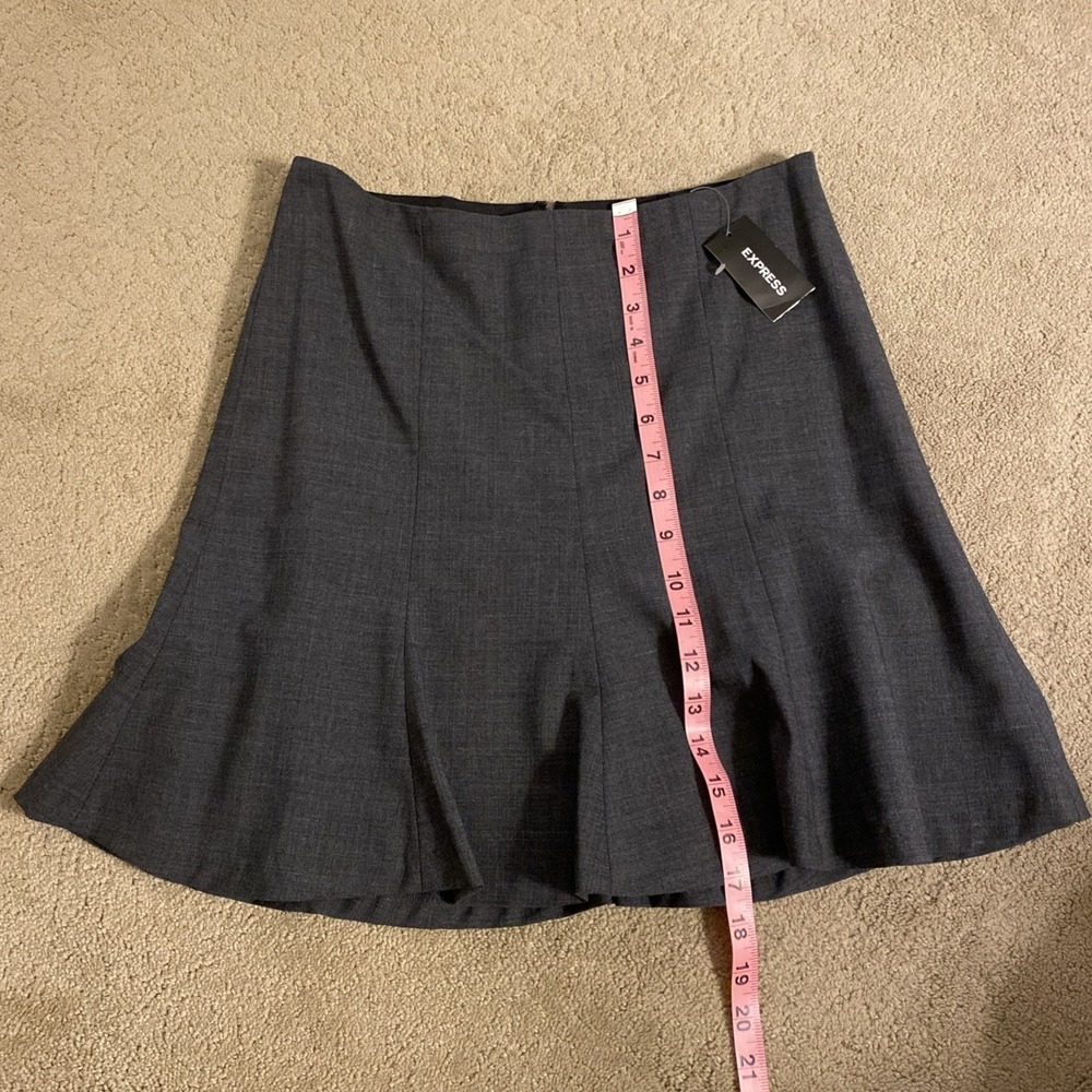 NWT EXPRESS MINI FLARED SKIRT GRAY LINED BACK ZIPPER WOOL SPANDEX SIZE 2 - Picture 6 of 14